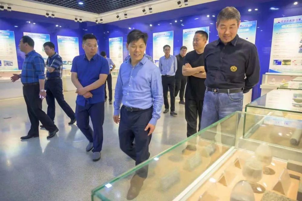 【学党史 办实事 解难题 促发展】京津科技谷-精品无码国产自产野外拍-国产欧美日本一区二区-777777777少妇流水视频-日本理论片午午伦夜理片2024-亚洲第一免费视频-麻豆久久五月综合-亚洲变态另类专区丝袜自拍-97天堂国产在线观看产业园领导赴企业走访调研(图2)