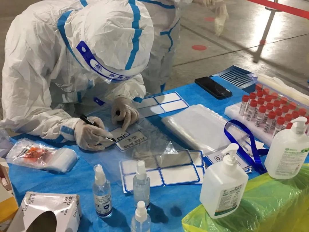 坚守一线，战“疫”到底！(图3)