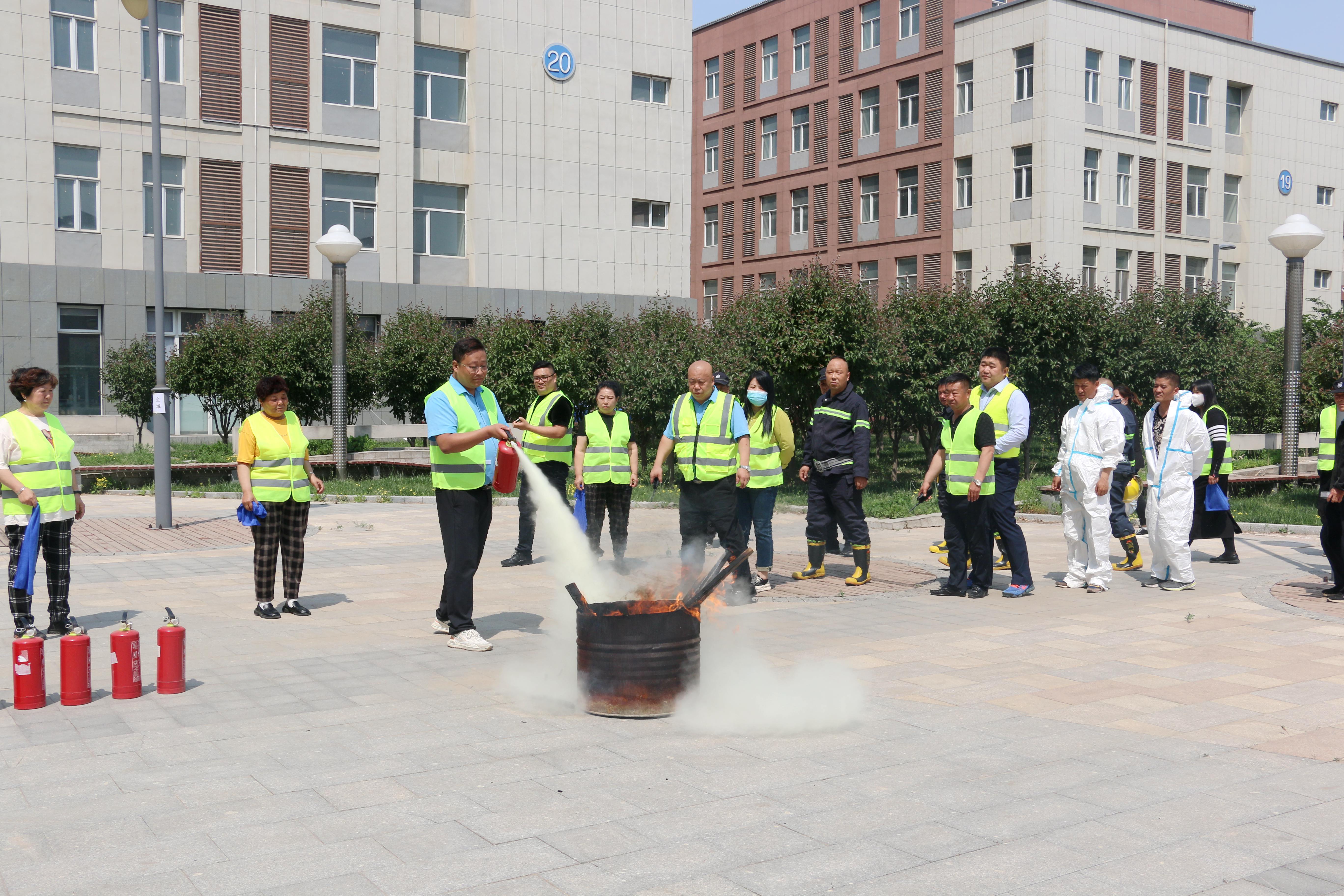 京津科技谷-精品无码国产自产野外拍-国产欧美日本一区二区-777777777少妇流水视频-日本理论片午午伦夜理片2024-亚洲第一免费视频-麻豆久久五月综合-亚洲变态另类专区丝袜自拍-97天堂国产在线观看产业园开展2023年上半年消防培训演练(图3)