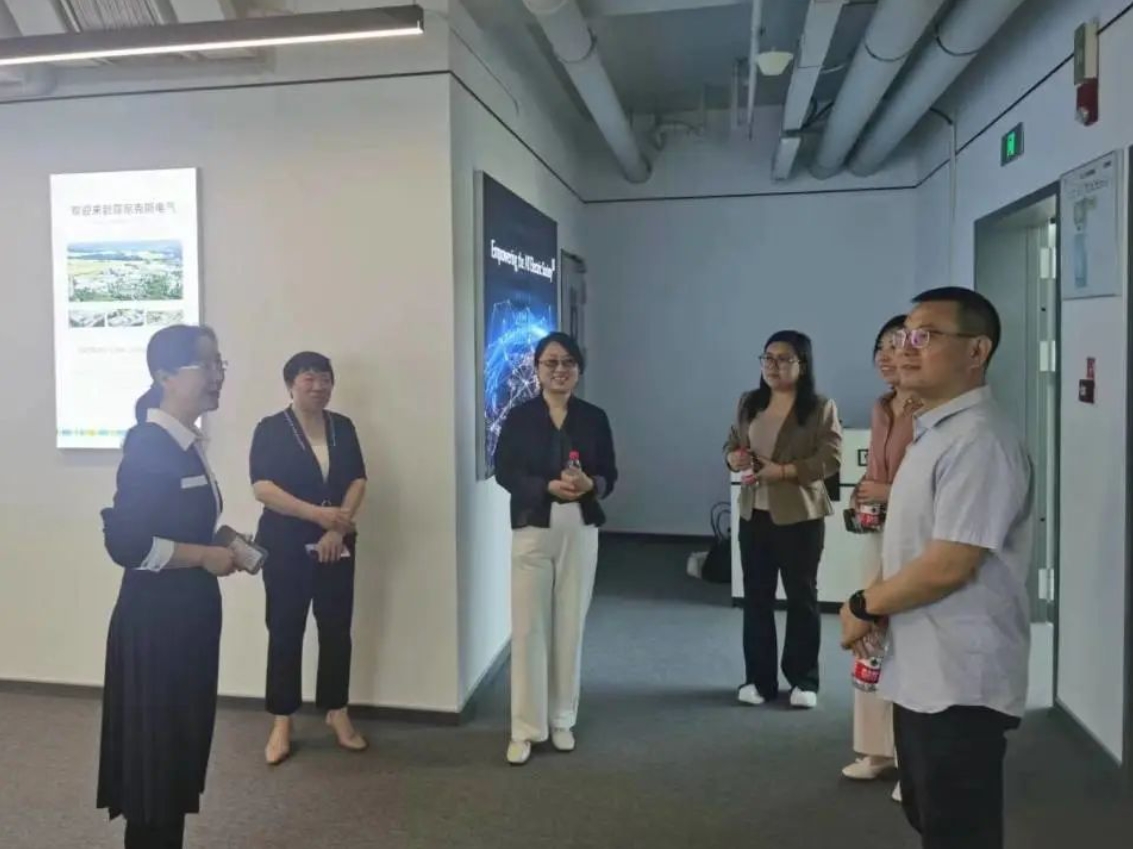 京津科技谷-精品无码国产自产野外拍-国产欧美日本一区二区-777777777少妇流水视频-日本理论片午午伦夜理片2024-亚洲第一免费视频-麻豆久久五月综合-亚洲变态另类专区丝袜自拍-97天堂国产在线观看产业园领导带队赴南京菲尼克斯考察交流(图3) 京津科技谷-精品无码国产自产野外拍-国产欧美日本一区二区-777777777少妇流水视频-日本理论片午午伦夜理片2024-亚洲第一免费视频-麻豆久久五月综合-亚洲变态另类专区丝袜自拍-97天堂国产在线观看产业园领导带队赴南京菲尼克斯考察交流(图3)