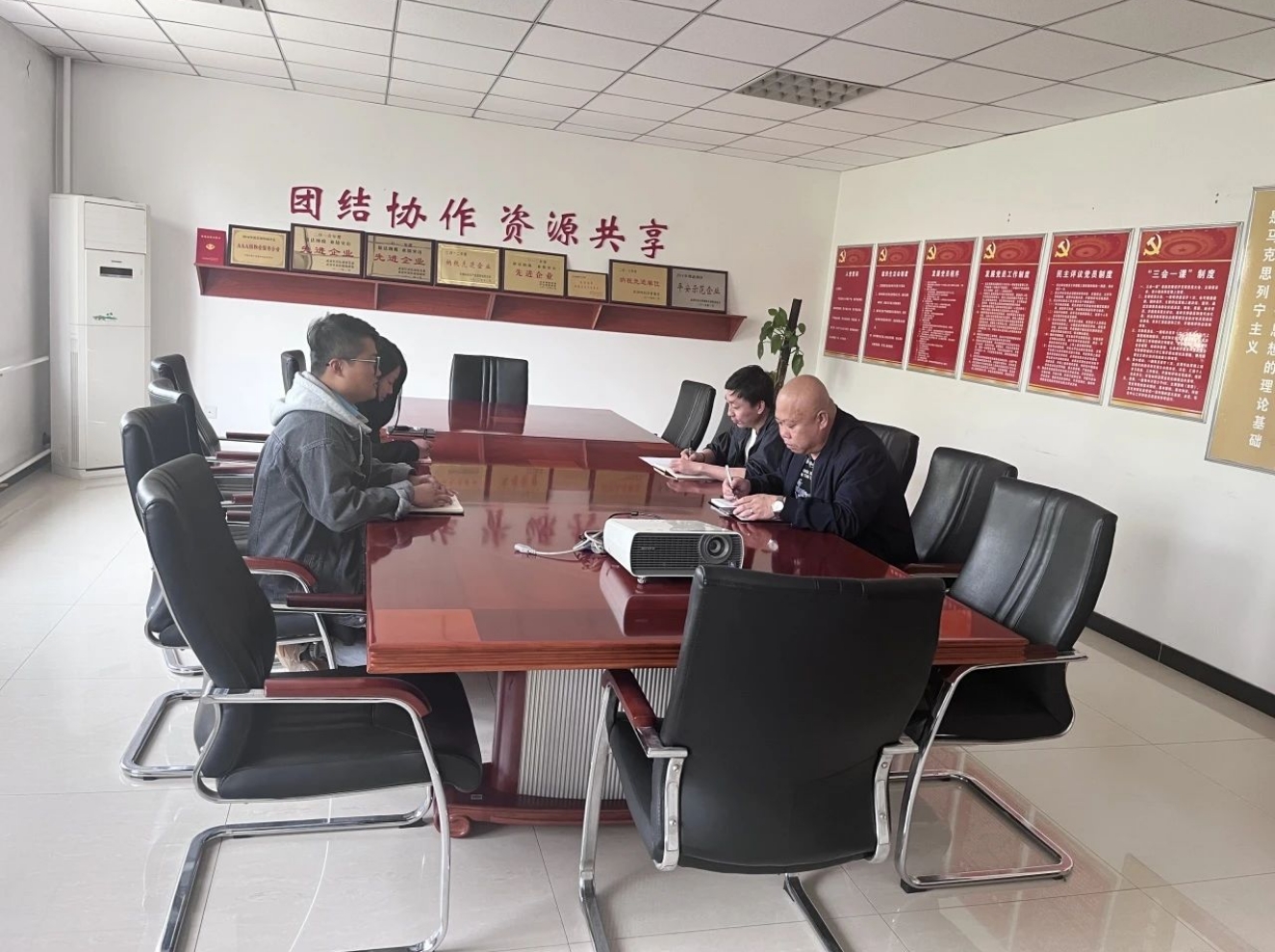 京津科技谷-精品无码国产自产野外拍-国产欧美日本一区二区-777777777少妇流水视频-日本理论片午午伦夜理片2024-亚洲第一免费视频-麻豆久久五月综合-亚洲变态另类专区丝袜自拍-97天堂国产在线观看开展形式多样的国家安全教育宣传活动(图2)