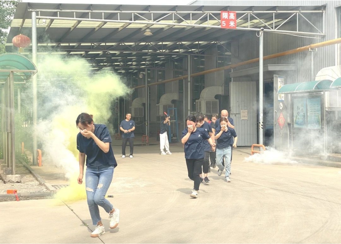 以“演”为战，以“练”筑防——京津科技谷-精品无码国产自产野外拍-国产欧美日本一区二区-777777777少妇流水视频-日本理论片午午伦夜理片2024-亚洲第一免费视频-麻豆久久五月综合-亚洲变态另类专区丝袜自拍-97天堂国产在线观看组织企业开展应急演练观摩会(图3)