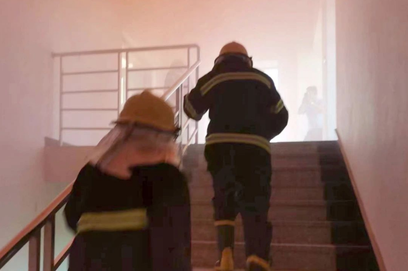 【安全生产月】“培训+演习”，京津科技谷-精品无码国产自产野外拍-国产欧美日本一区二区-777777777少妇流水视频-日本理论片午午伦夜理片2024-亚洲第一免费视频-麻豆久久五月综合-亚洲变态另类专区丝袜自拍-97天堂国产在线观看消防安全进行时！(图5)