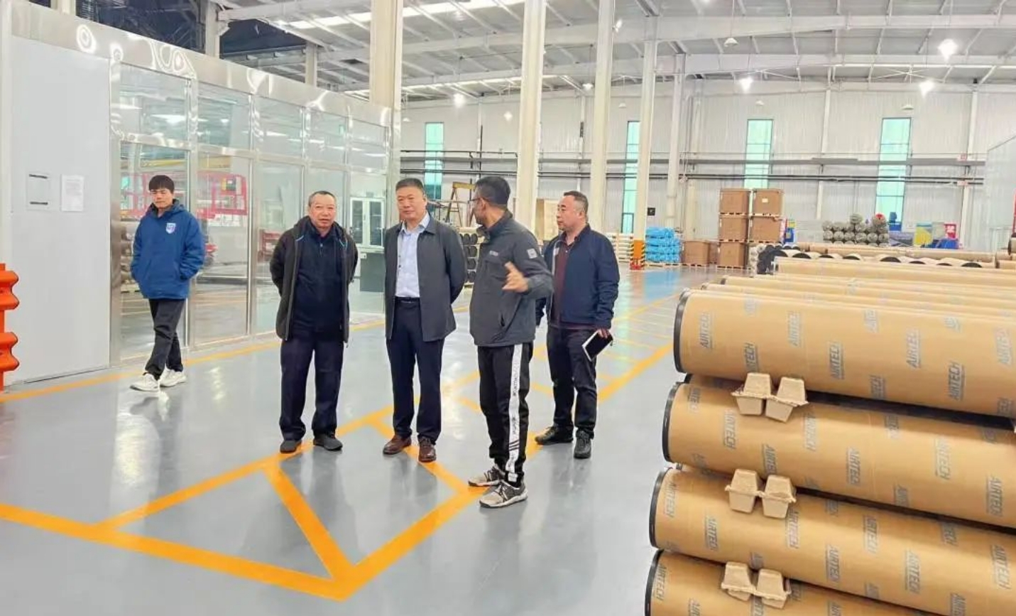 精准对接靠前服务|园区领导深入重点企业调研，推动营商环境跃升(图1)