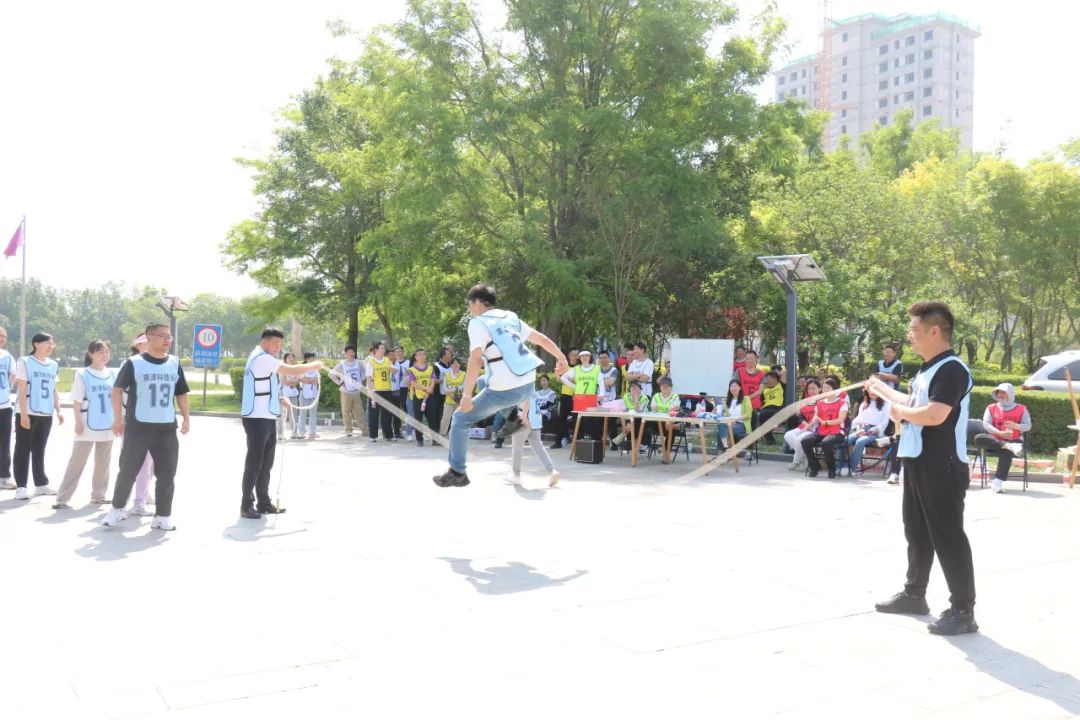 【党建领航促发展】趣享运动，协进新程|这场趣味运动会嗨翻全场(图14)