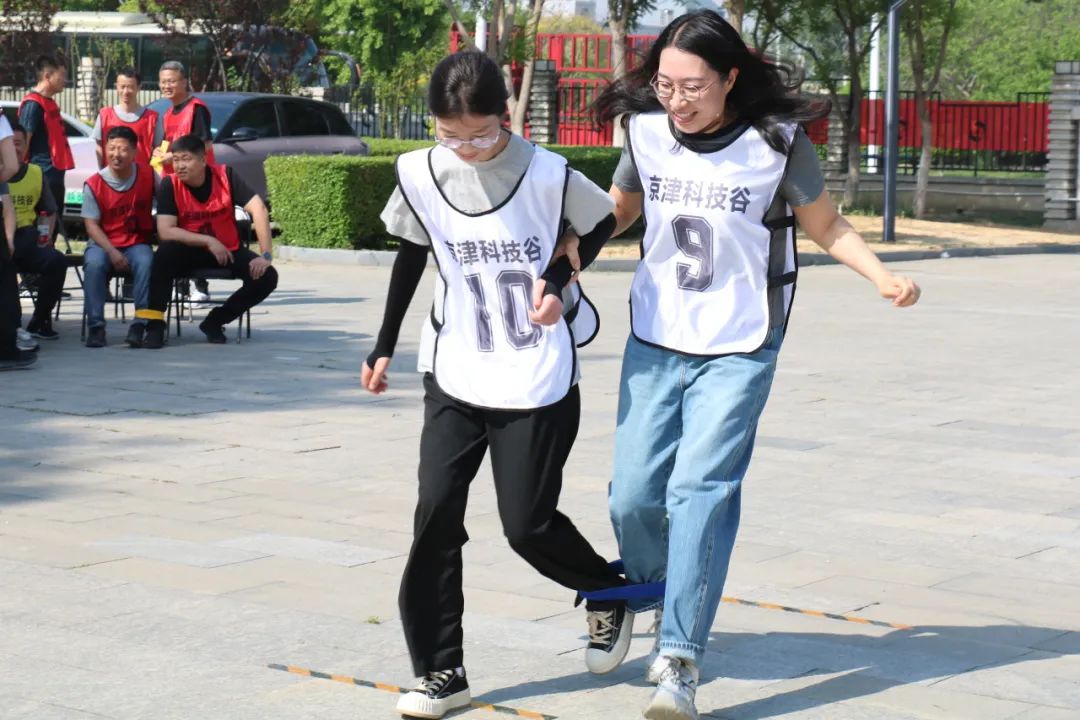 趣享运动，协进新程|这场趣味运动会嗨翻全场！(图5)